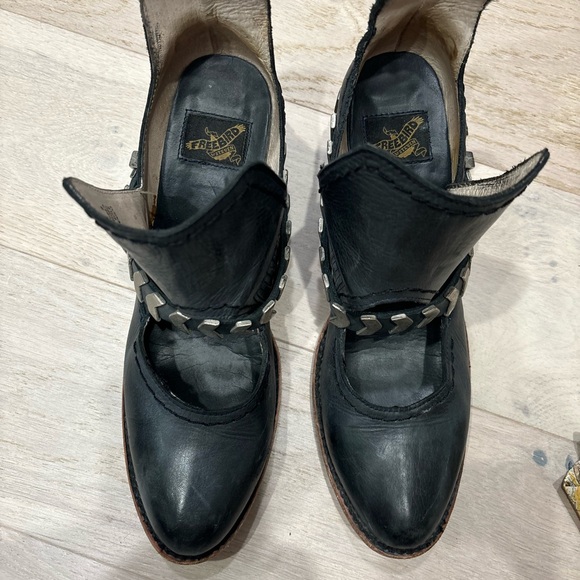 Freebird by Steven Black Leather Cutout Ankle Boots - Picture 2 of 4